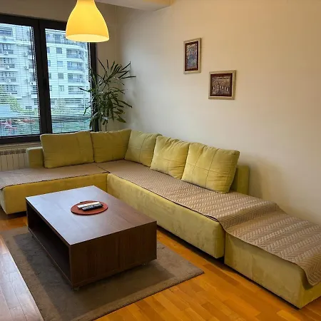 Daire Centre Near Vodno With Free Parking